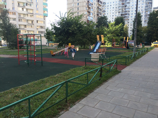 Playground 100