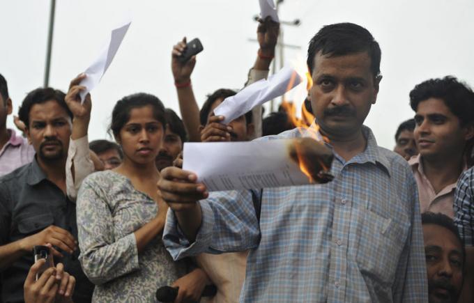 Arvind Kejriwal: the Agitator turned Electioneer