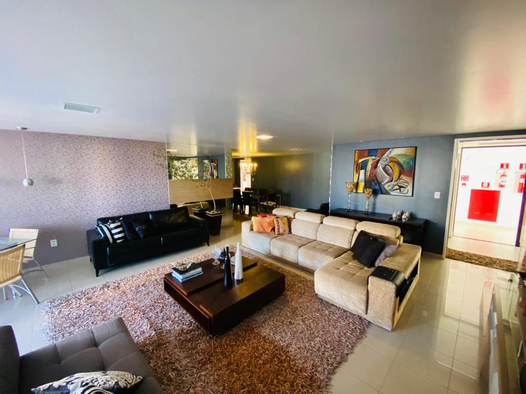 Apartamento com 5 dormitórios à venda, 250 m² por R$ 1.300.000,00 - Manaíra - João Pessoa/PB