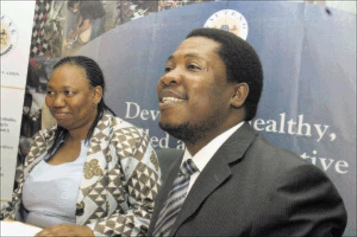 CONSULTING: Minister of Basic Education Angie Motshekga and Panyaza Lesufi. photo: Mohau mofokeng