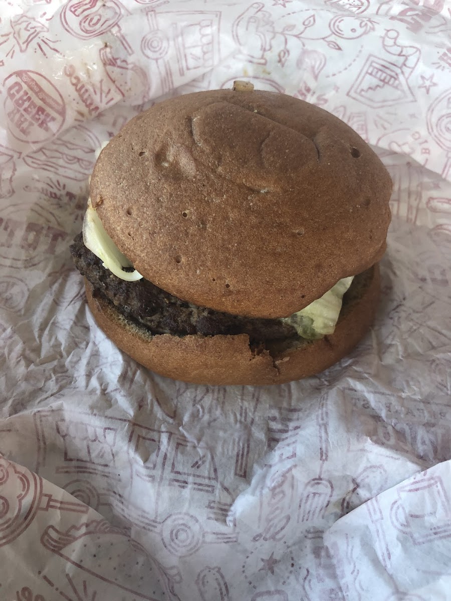Little Hat burger with GF bun