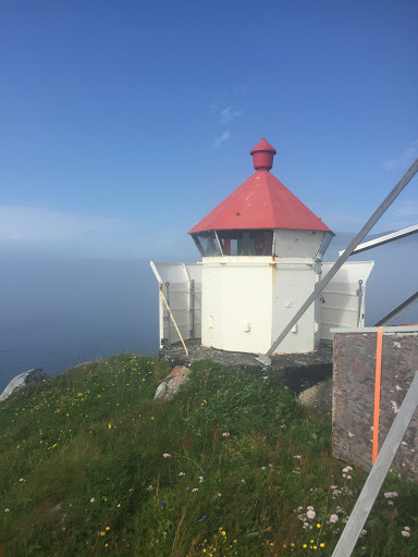 Gåsvær Lighthouse 