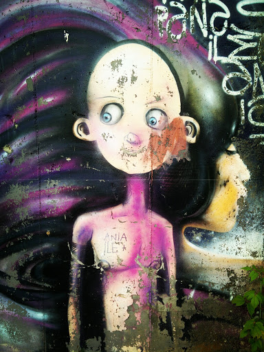 Lady Punk Grafitti