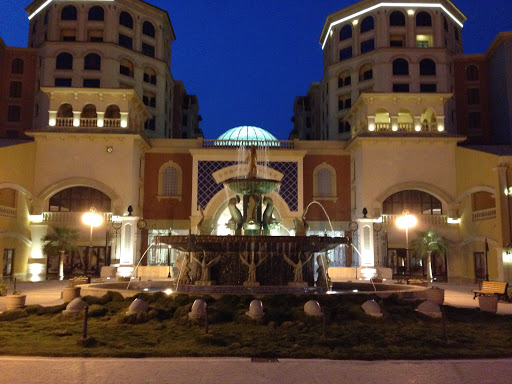 Medina Centrale Fountain