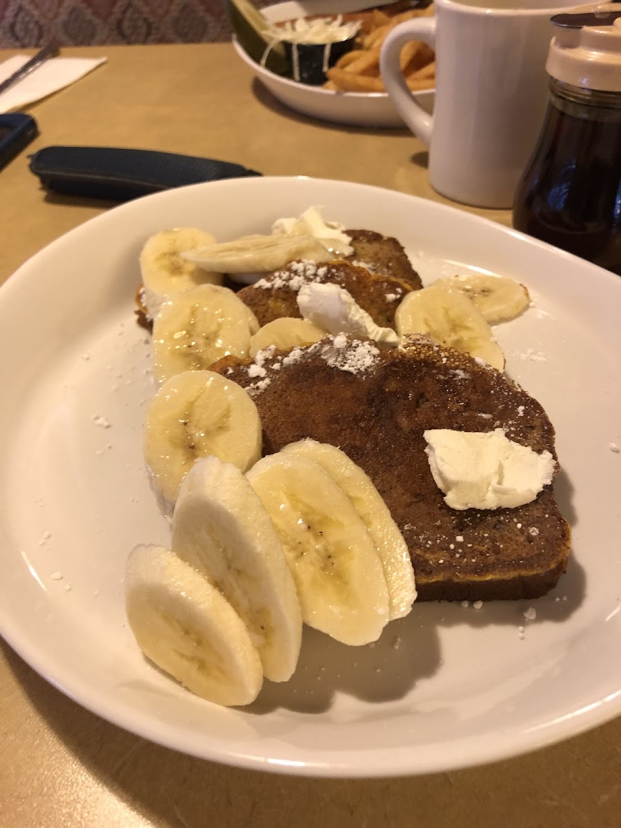 Gluten-Free French Toast at Middletown Pancake House