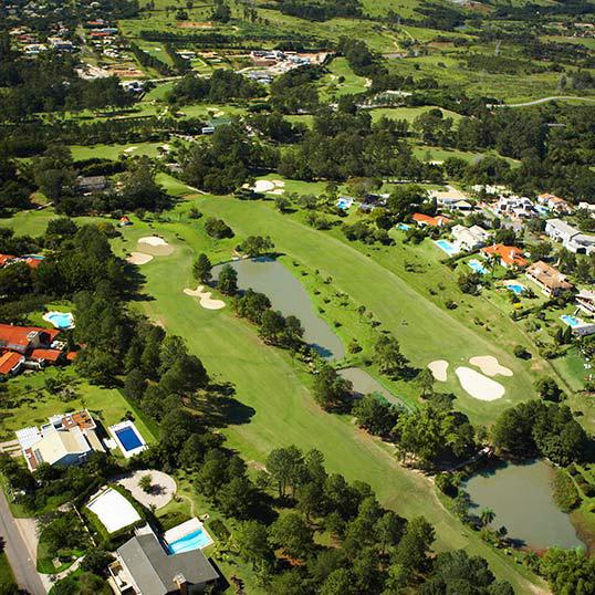 Terrenos à venda Condomínio Villas do Golfe