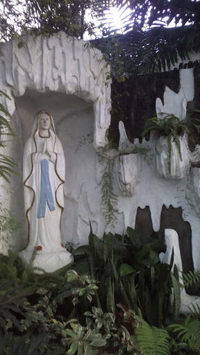 Mother Mary Grotto at DLSAU