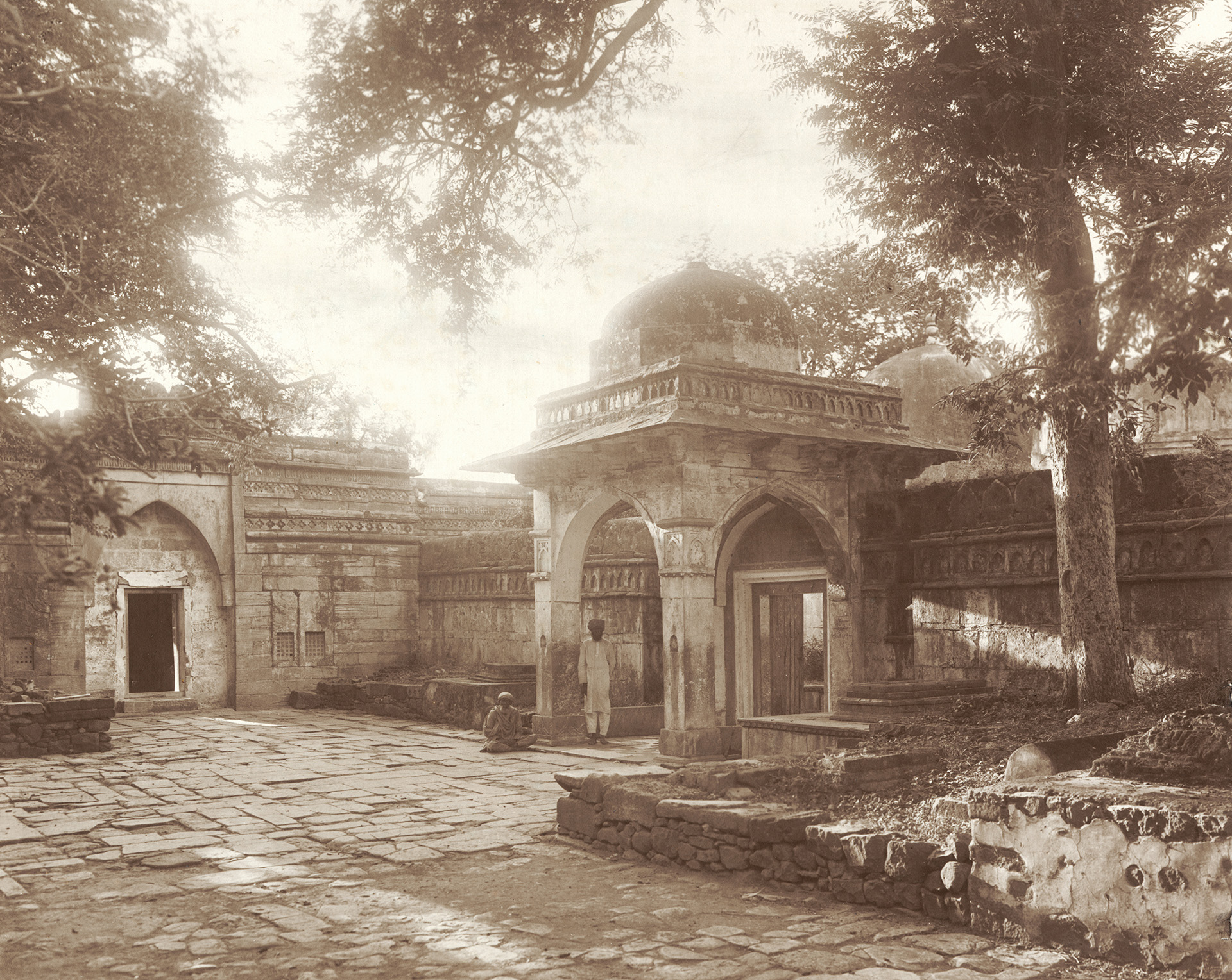 मध्य प्रदेश की कमल मौला मस्जिद का हाल बाबरी जैसा करने की कवायद में हिंदू महासभा
