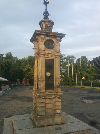 Square Clock