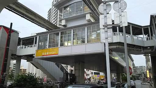 ゆいレール 牧志駅