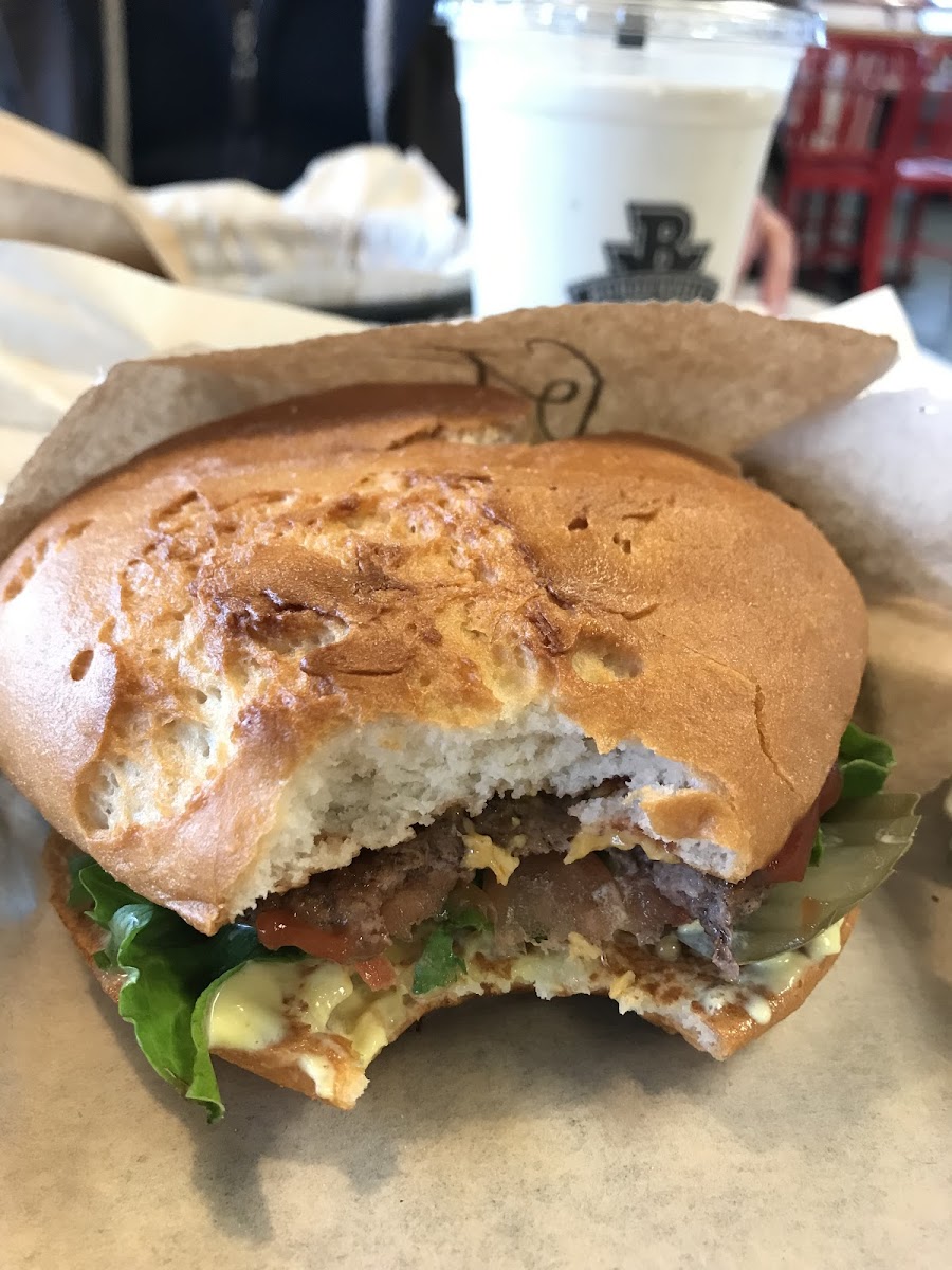 Good burger, but bun didn’t take long to completely fall apart. Great vanilla shake, though!