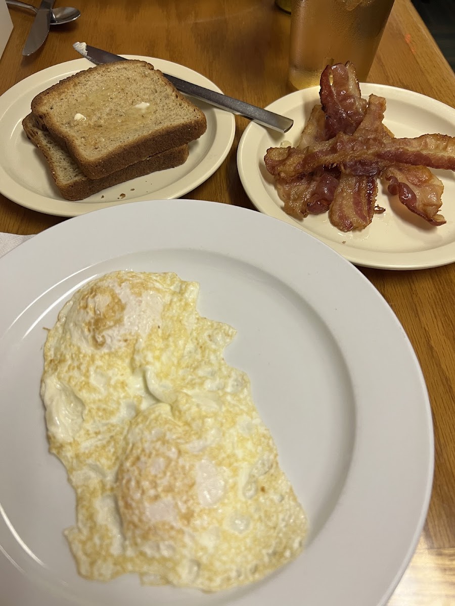 Breakfast with gluten free toast