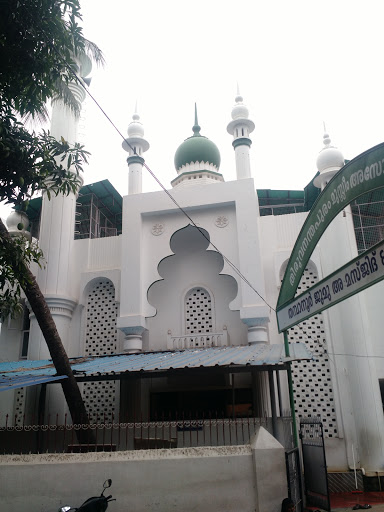 Thampanoor Juma Masjid