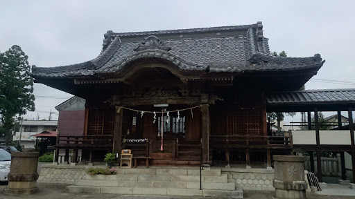 富岡諏訪神社拝殿
