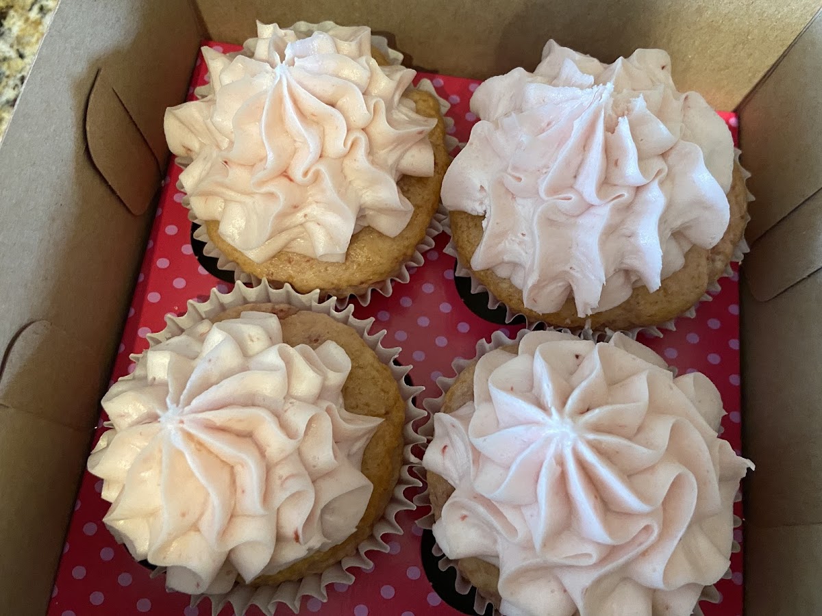 Gluten-Free Cupcakes at Smallcakes Cupcakery & Creamery