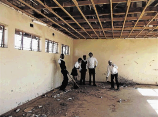 FAILING: ZM Seatlholo High pupils at Lotlhakane village near Mahikeng do not have functioning toilets and at times have to hang around in messy surroundings when teachers do not turn up for lessons photo: boitumelo tshehle