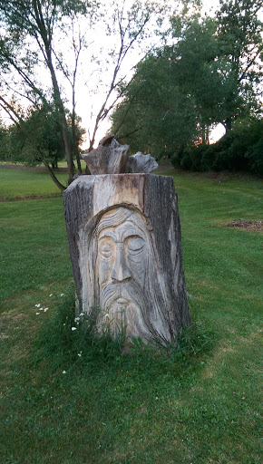 Sculpture Tree