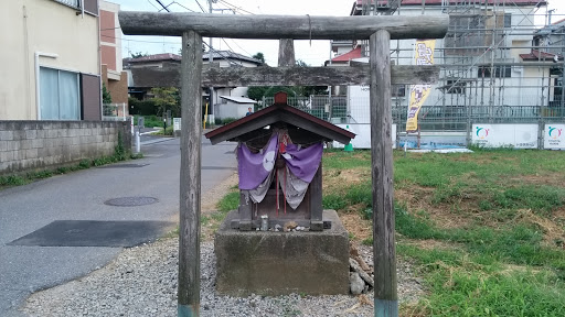 小さな神社