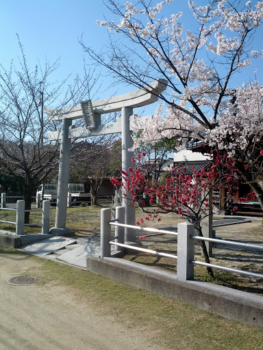 白山神社