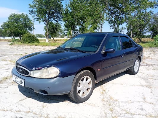 продам авто Ford Mondeo Mondeo II Hatchback фото 2