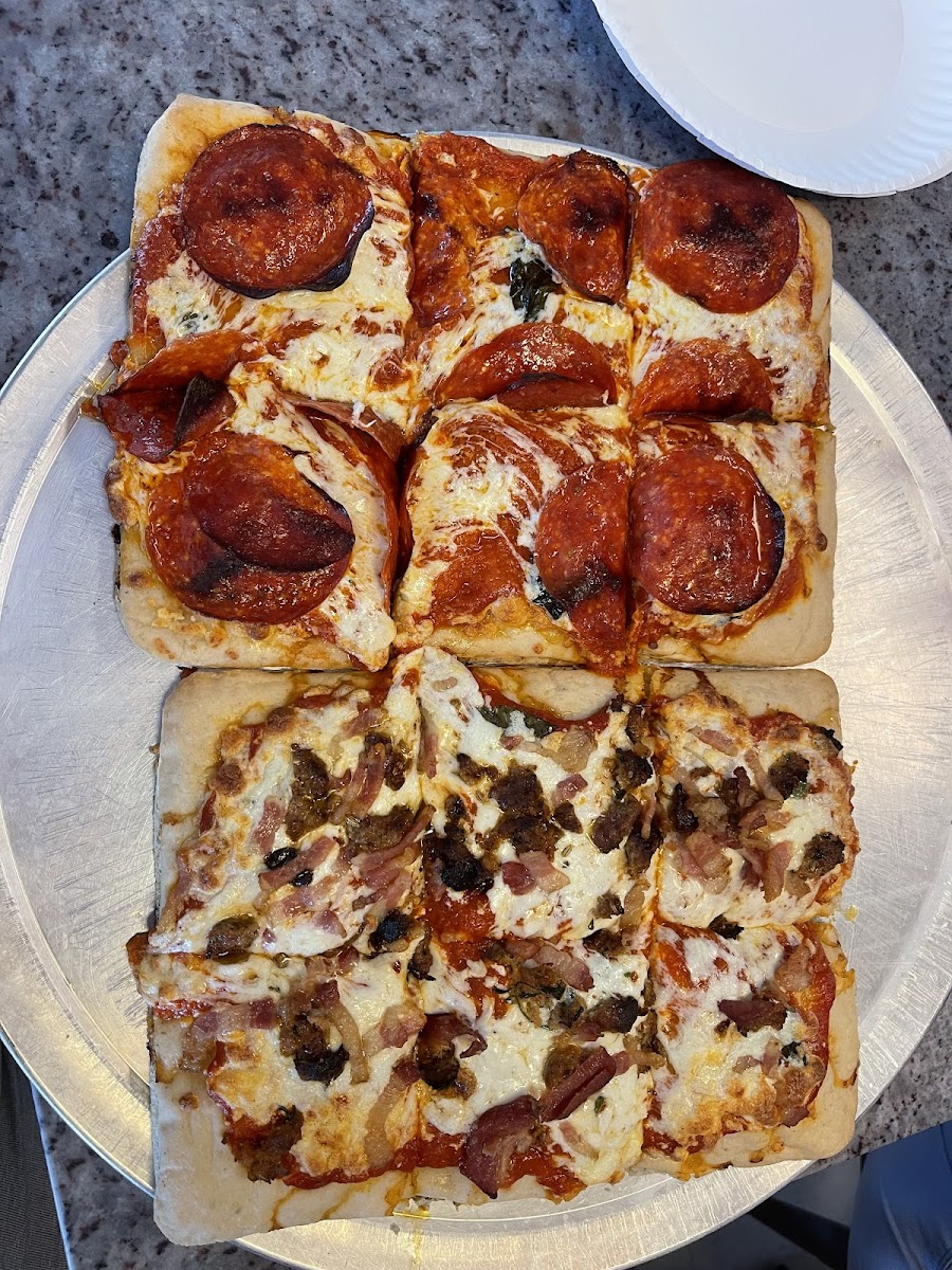 Top: pepperoni. Bottom: sausage & bacon