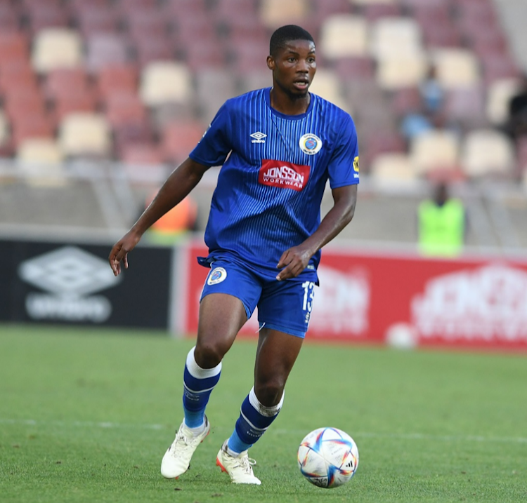 SuperSport United defender Thulani Hlatshwayo wants to see Ime Okon, who qualifies for Nigeria through his father, play for Bafana Bafana.