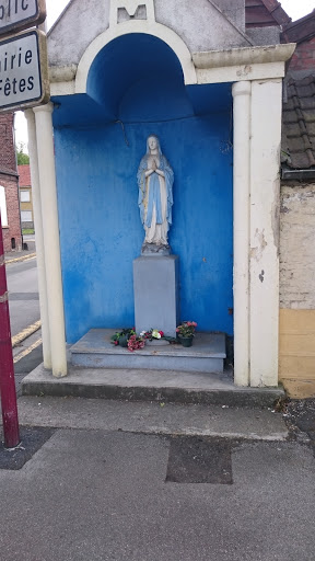 Statue De La Sainte Vierge