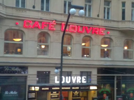 Rock Café and Café Louvre