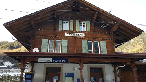 Rossiniere Train Station