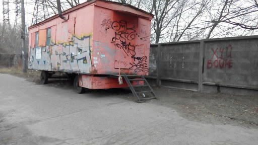 Orange Graffiti Vagon