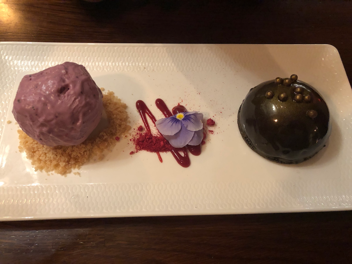 Gluten-Free Dessert at Courchevel Bistro