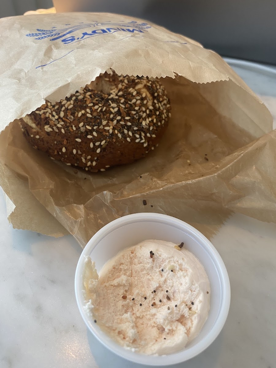 Everything bagel w/lox cream cheese gluten-free