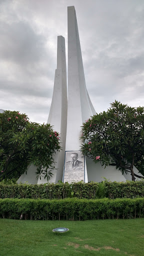 Monumento Na Estrada Do Marina Park Hotel Em Fortaleza-Ce 
