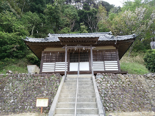 高根神社