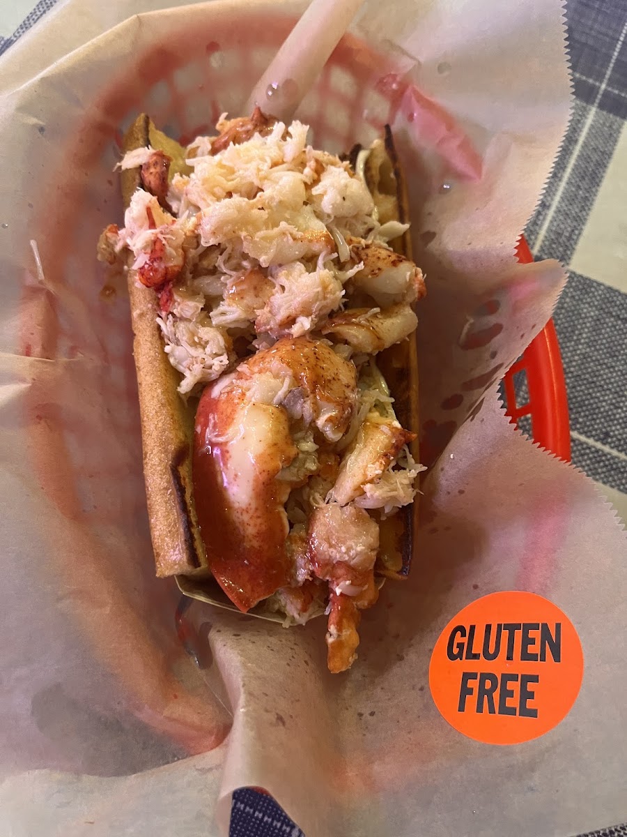 Gluten-Free Lobster Rolls at Luke's Lobster