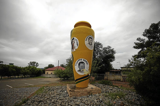 A painted pillar honours Stompie Seipei in his hometown of Tumahole, Parys.