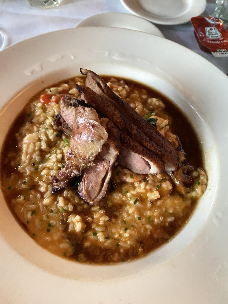 Shrimp risotto with duck