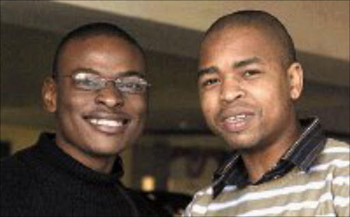 Sifiso Kubuli and Sibusiso Mvelase. Pic. Mohau Mofokeng. 26/06/07. © Sowetan.