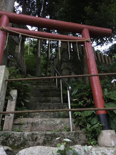 滝本神社