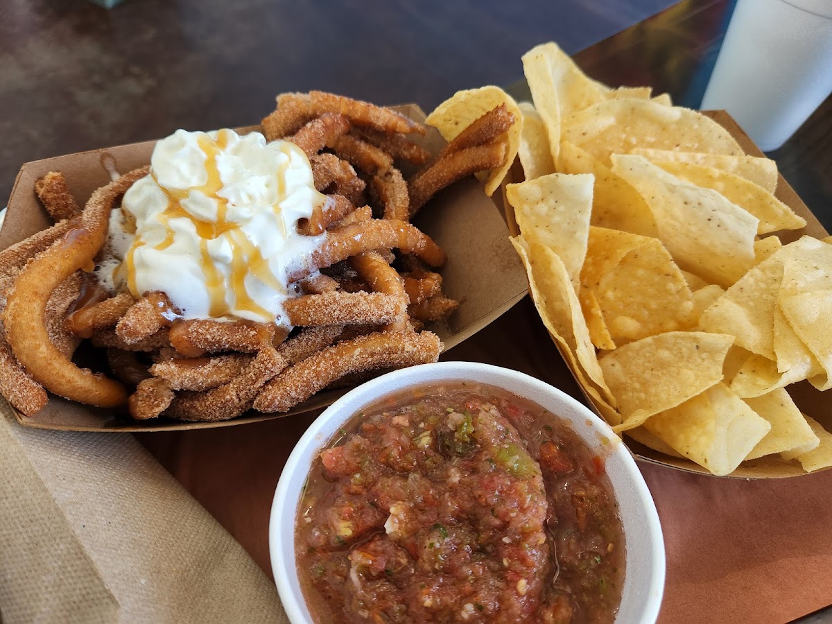 Chips & Salsa, Churros