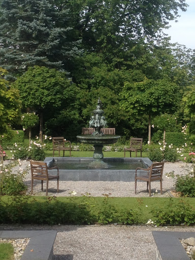 Waldmannsburg Parkbrunnen
