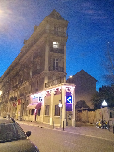 Grenoble's Flatiron