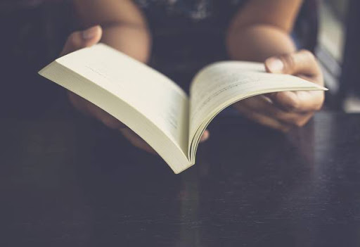 Learning to read in adulthoood transforms the brain, according to a new study.