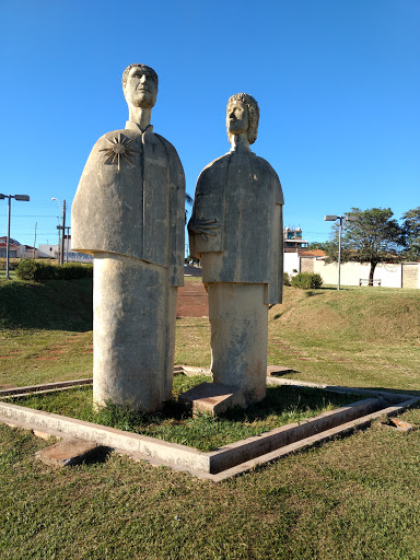 Jardim Das Esculturas ou Praça