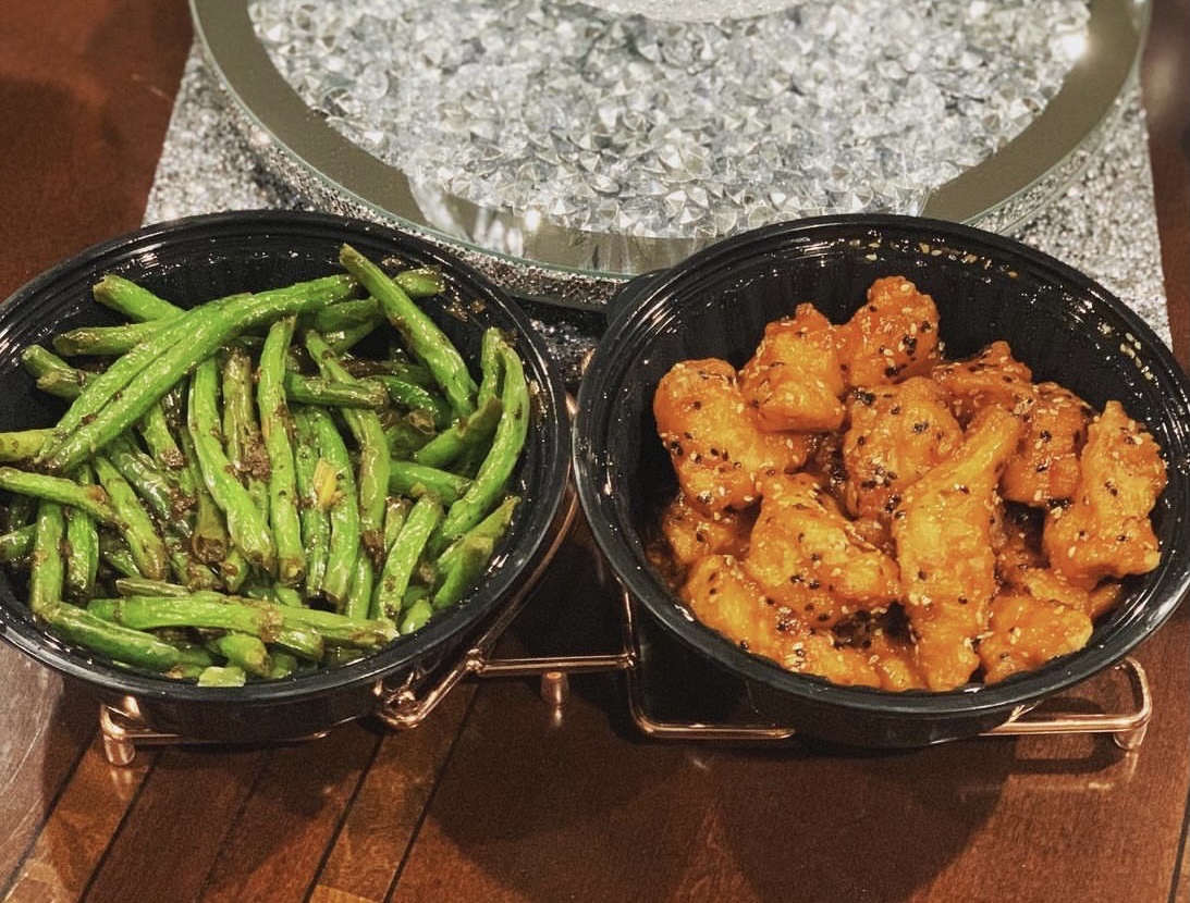 Sesame chicken and string beans