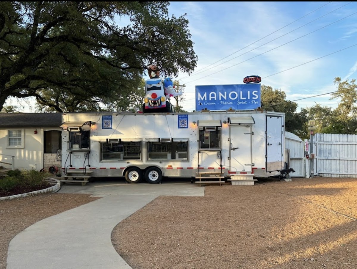 Gluten-Free at Manolis Ice Cream Pastries & Cakes