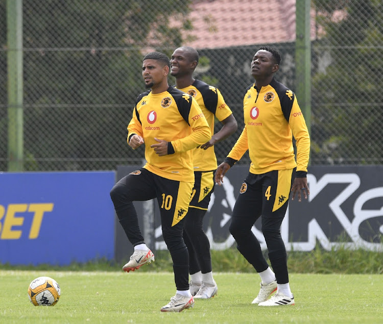 Keagan Dolly, Njabulo Ngcobo and Zitha Kwinika enjoy Kaizer Chiefs training session ahead of tomorrow ’s DStv Premiership clash against Swallows.