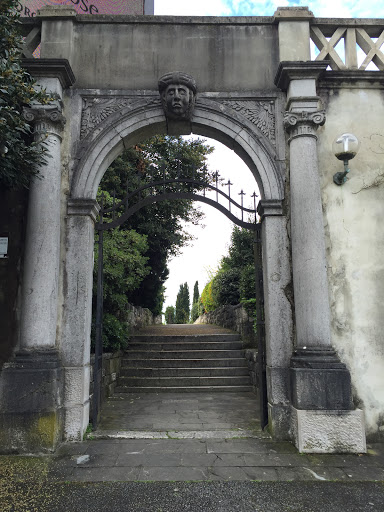 portal vile San Lorenzo
