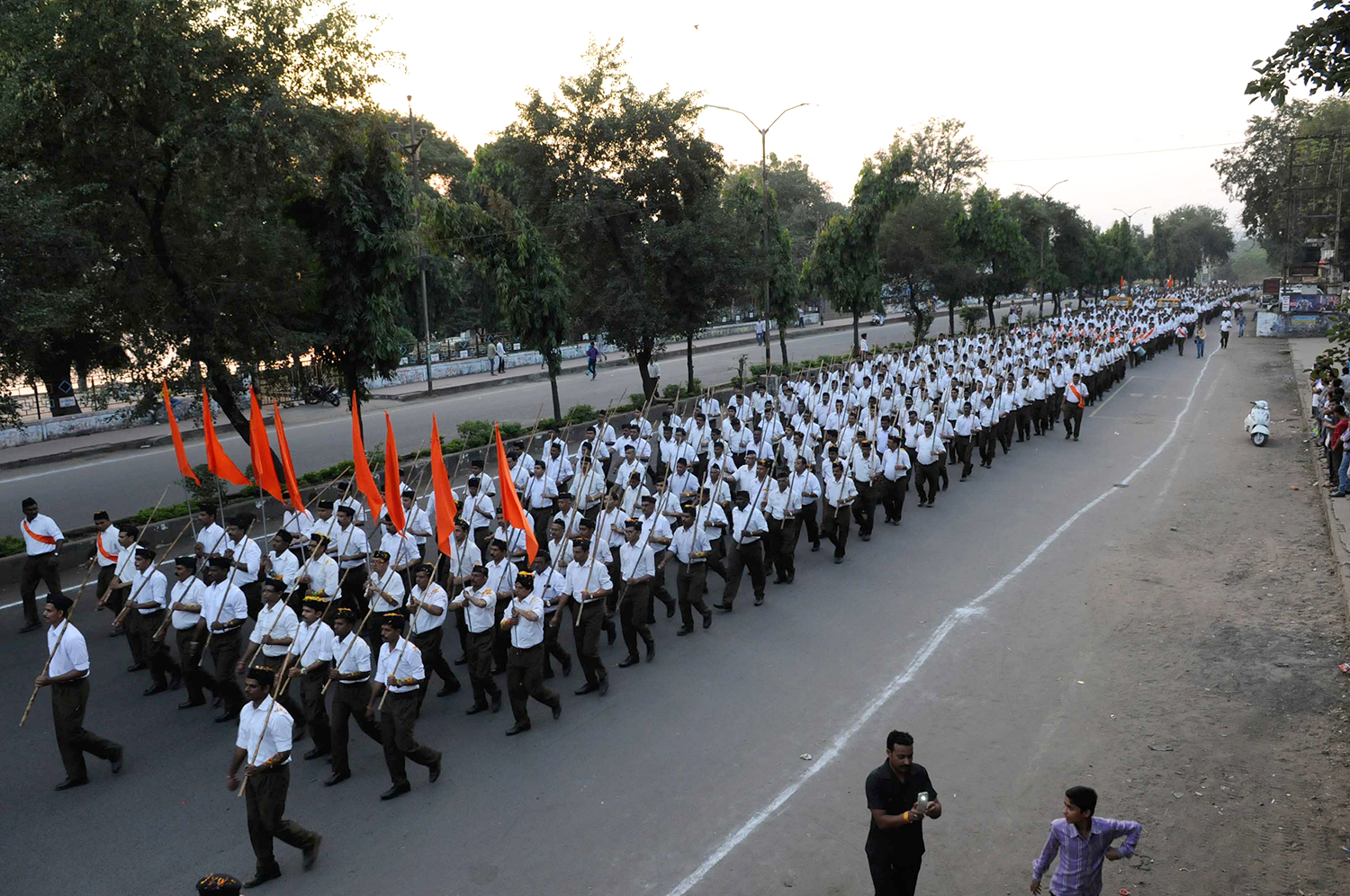 RSS prepares voter list for targeted campaigning in MP after Congress manifesto threat