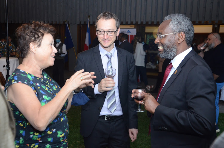 France Ambassador to Kenya Aline Kuster-Menager, head of Culture and Cooperation at the French Embassy Cyril Gerardon and UoN Vice Chancellor Stephen Kiama